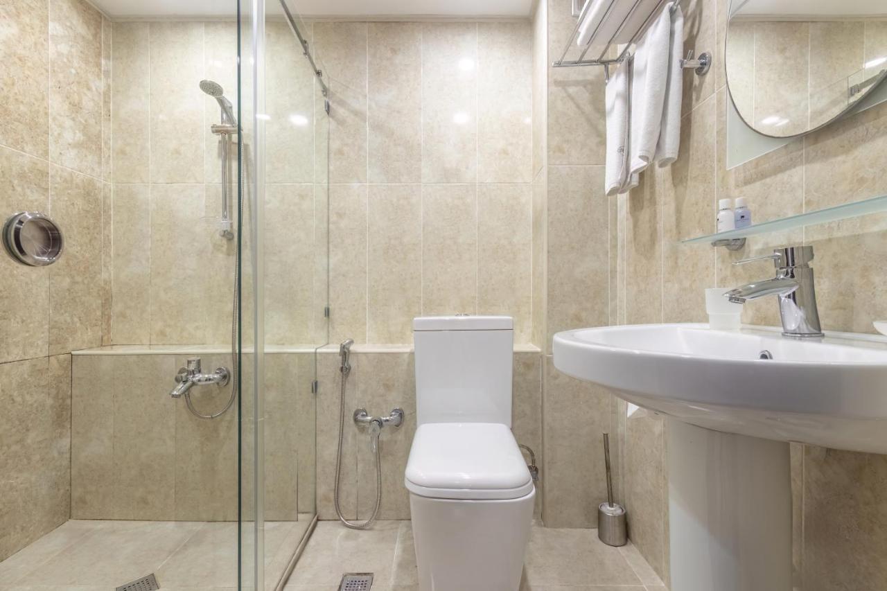 Deluxe City Hotel Baku Exteriör bild