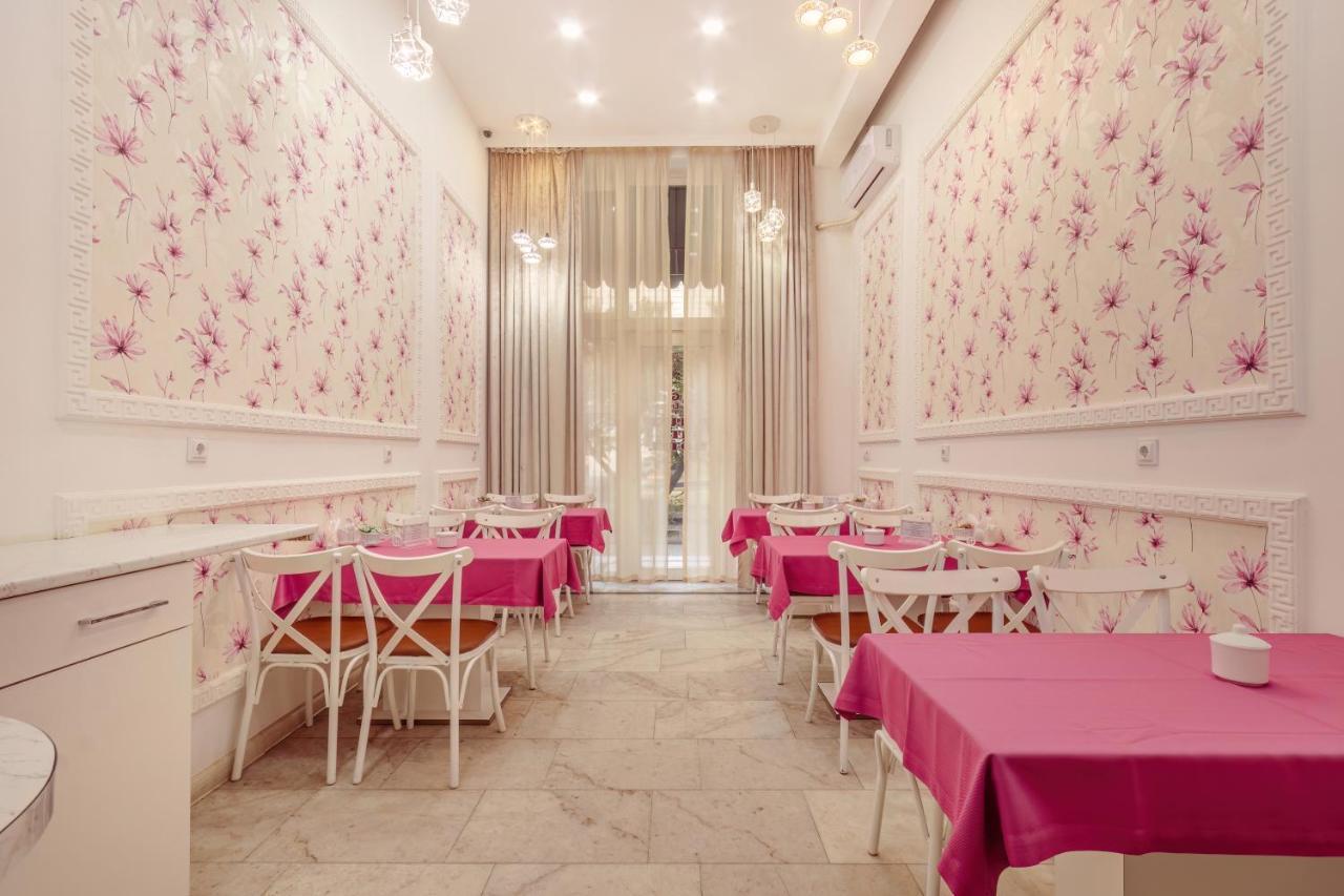 Deluxe City Hotel Baku Exteriör bild